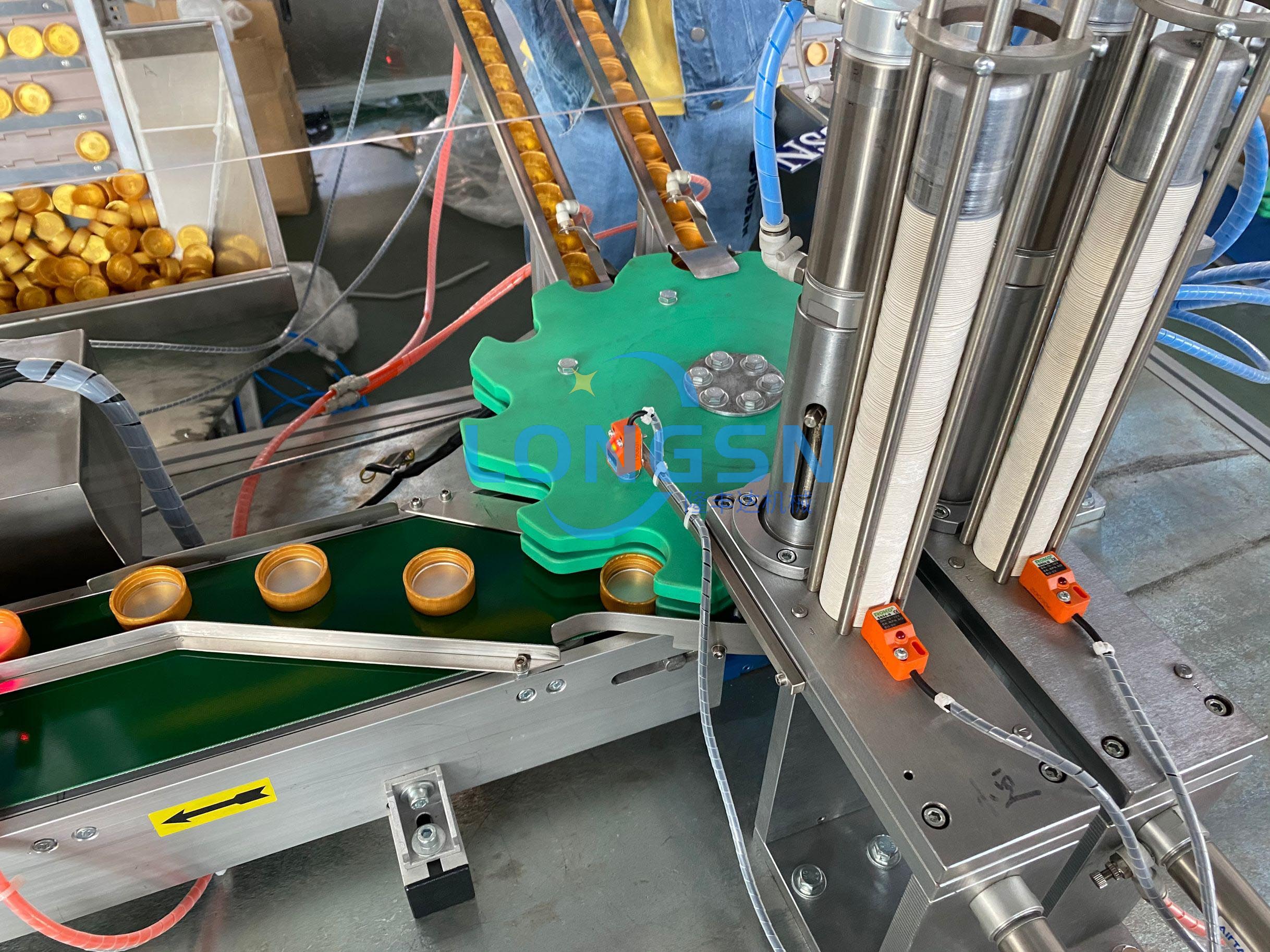 kupakb&eacute;l&eacute;s