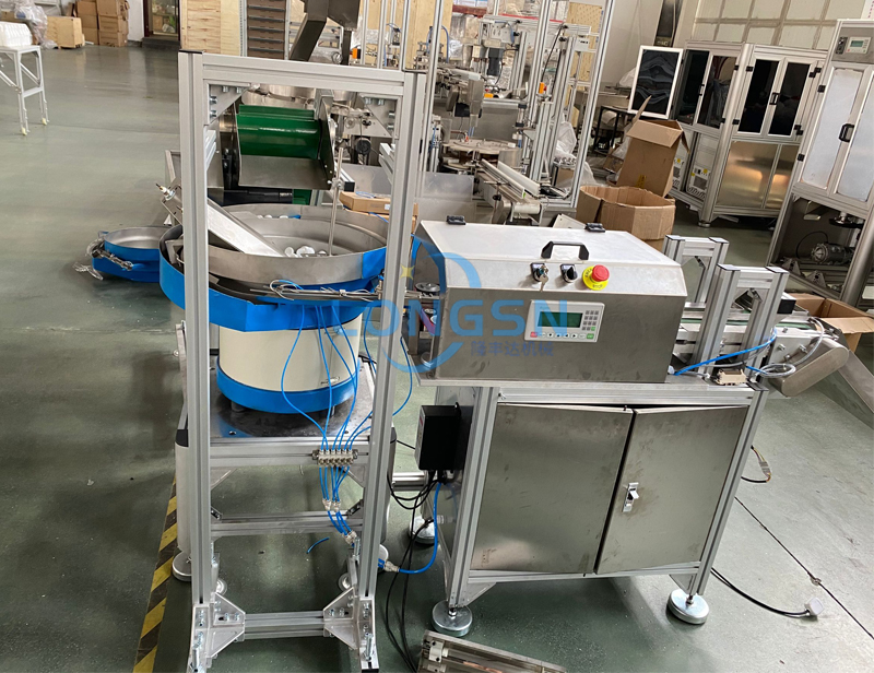 flip sapka bez&aacute;r&aacute;si g&eacute;p