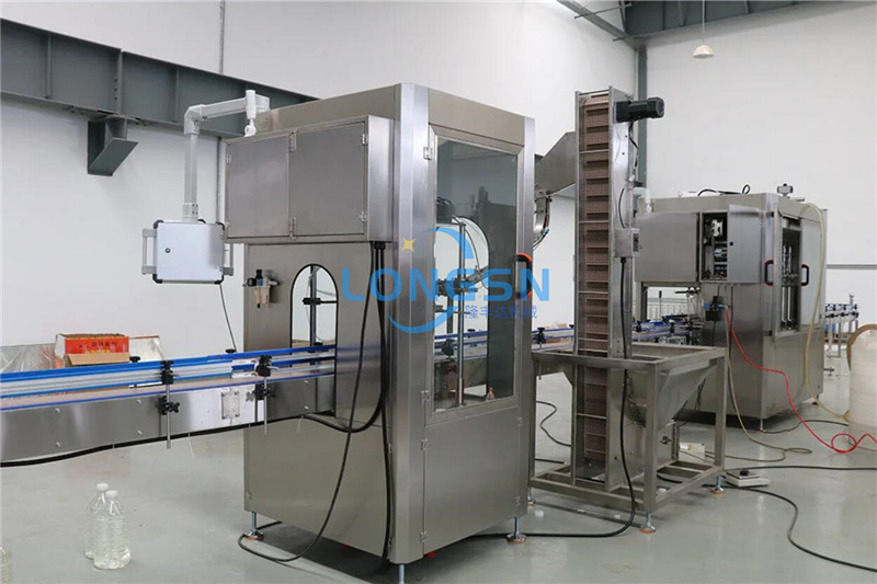 &uuml;vegkap&aacute;sg&eacute;p 