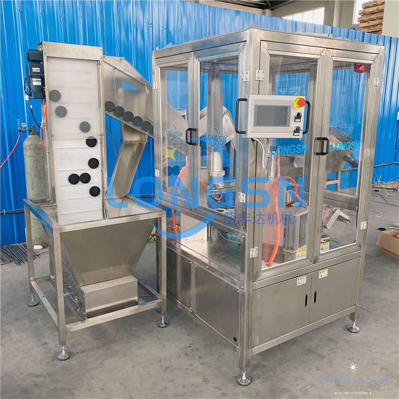 kupakb&eacute;l&eacute;s