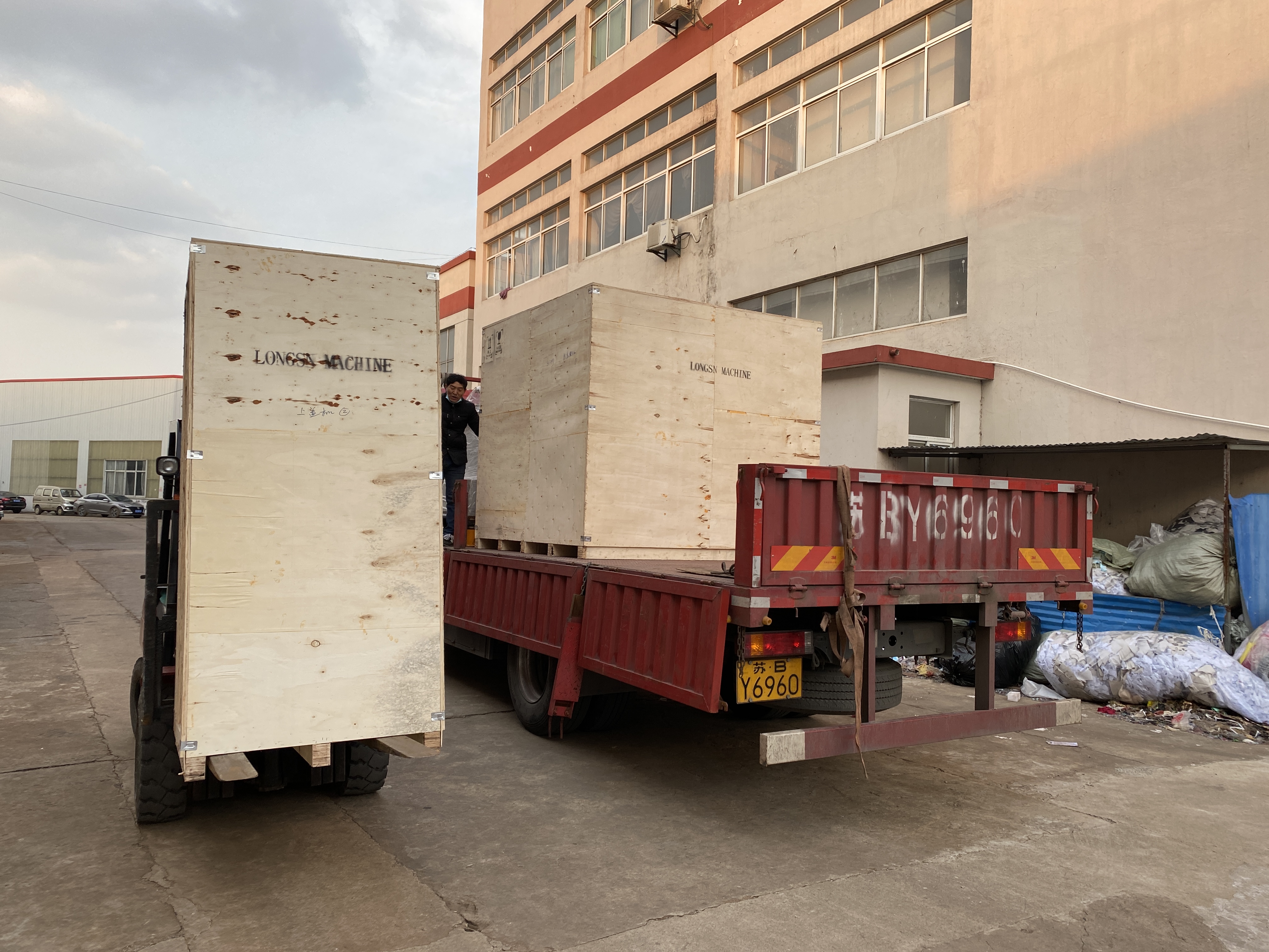 sapka szerelőg&eacute;p